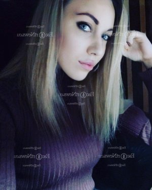 Hayet escort in Port Orchard Washington and sex dating
